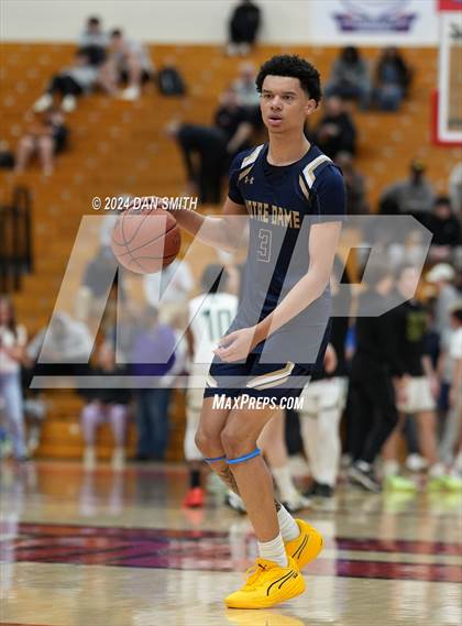 Thumbnail 1 in Notre Dame vs. Norte Dame Catholic (CIAC Division I Semifinal) photogallery.