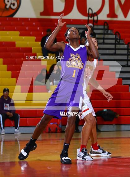 Thumbnail 3 in Lynwood vs. Dominguez photogallery.