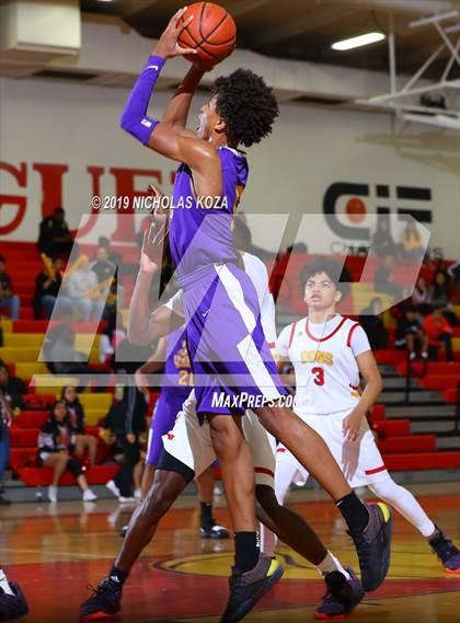 Thumbnail 2 in Lynwood vs. Dominguez photogallery.