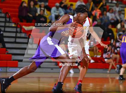 Thumbnail 2 in Lynwood vs. Dominguez photogallery.