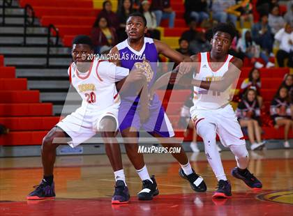 Thumbnail 3 in Lynwood vs. Dominguez photogallery.