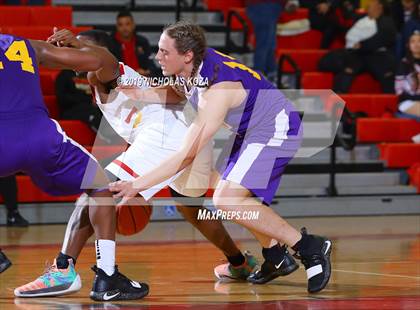 Thumbnail 3 in Lynwood vs. Dominguez photogallery.