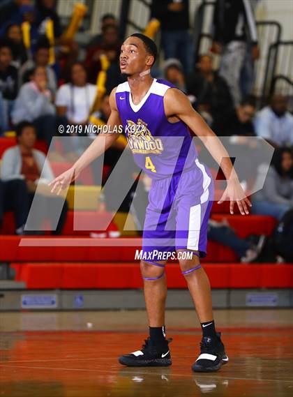 Thumbnail 2 in Lynwood vs. Dominguez photogallery.