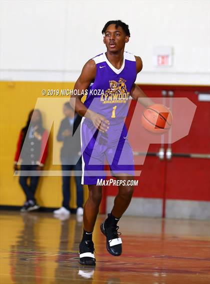 Thumbnail 2 in Lynwood vs. Dominguez photogallery.