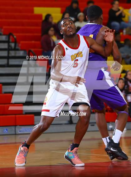 Thumbnail 3 in Lynwood vs. Dominguez photogallery.