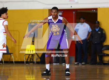 Thumbnail 2 in Lynwood vs. Dominguez photogallery.