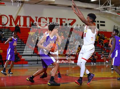 Thumbnail 3 in Lynwood vs. Dominguez photogallery.