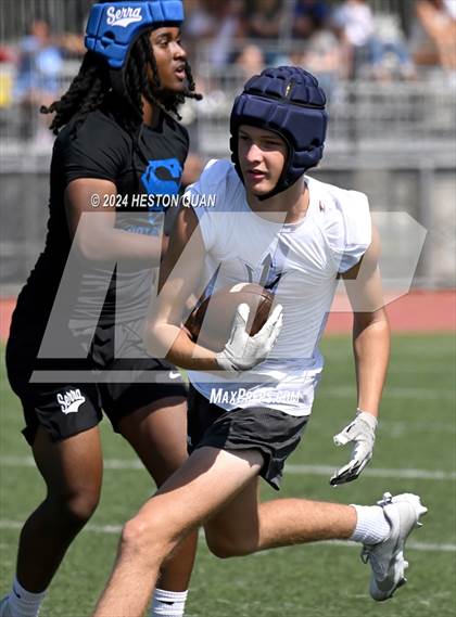 Thumbnail 3 in Serra vs. Corona del Mar (Brave 8 Invitational) photogallery.