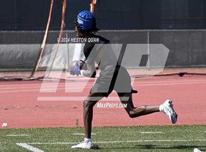 Thumbnail 2 in Serra vs. Corona del Mar (Brave 8 Invitational) photogallery.
