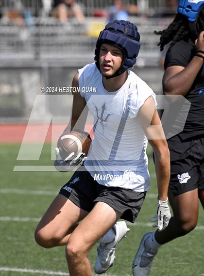 Thumbnail 1 in Serra vs. Corona del Mar (Brave 8 Invitational) photogallery.