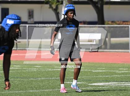 Thumbnail 1 in Serra vs. Corona del Mar (Brave 8 Invitational) photogallery.