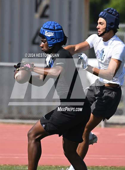 Thumbnail 1 in Serra vs. Corona del Mar (Brave 8 Invitational) photogallery.