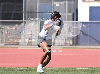 Thumbnail 3 in Serra vs. Corona del Mar (Brave 8 Invitational) photogallery.
