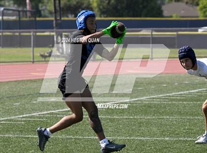 Thumbnail 2 in Serra vs. Corona del Mar (Brave 8 Invitational) photogallery.