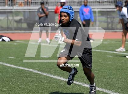 Thumbnail 3 in Serra vs. Corona del Mar (Brave 8 Invitational) photogallery.