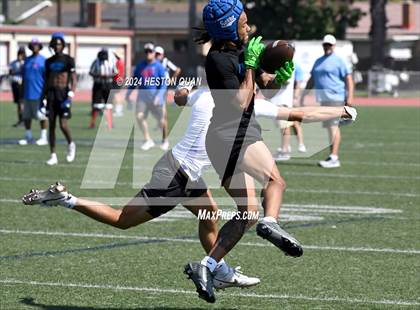 Thumbnail 3 in Serra vs. Corona del Mar (Brave 8 Invitational) photogallery.