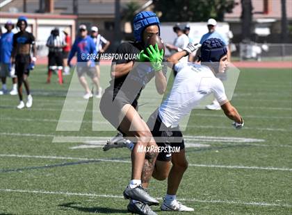 Thumbnail 2 in Serra vs. Corona del Mar (Brave 8 Invitational) photogallery.