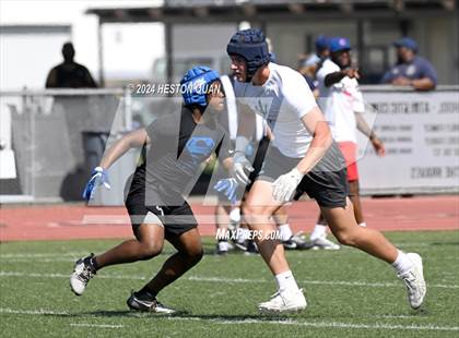 Thumbnail 3 in Serra vs. Corona del Mar (Brave 8 Invitational) photogallery.