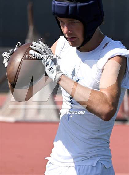 Thumbnail 2 in Serra vs. Corona del Mar (Brave 8 Invitational) photogallery.
