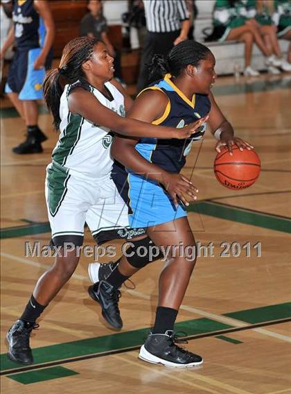 Thumbnail 2 in Los Osos @ Upland photogallery.