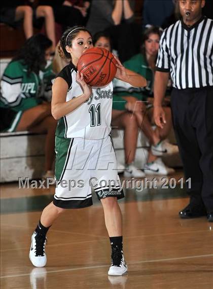 Thumbnail 2 in Los Osos @ Upland photogallery.