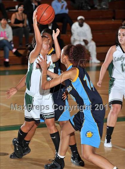 Thumbnail 3 in Los Osos @ Upland photogallery.