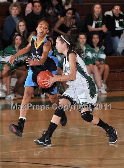 Thumbnail 3 in Los Osos @ Upland photogallery.