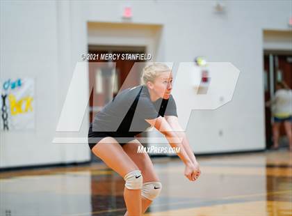 Thumbnail 3 in Alvord @ Chico photogallery.
