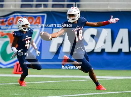 Thumbnail 3 in Chaminade-Madonna vs. King's Academy (FHSAA 3A State Championship) photogallery.