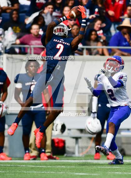 Thumbnail 3 in Chaminade-Madonna vs. King's Academy (FHSAA 3A State Championship) photogallery.