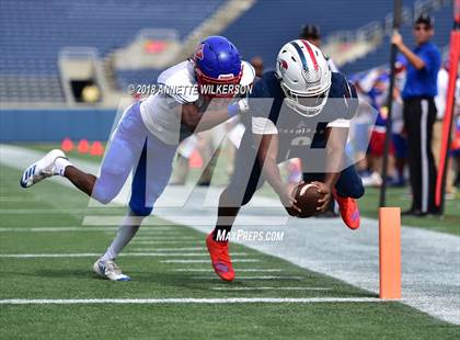 Thumbnail 3 in Chaminade-Madonna vs. King's Academy (FHSAA 3A State Championship) photogallery.
