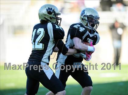 Thumbnail 2 in New Canaan vs. Hand (CIAC Class L Final) photogallery.