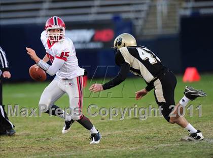 Thumbnail 3 in New Canaan vs. Hand (CIAC Class L Final) photogallery.