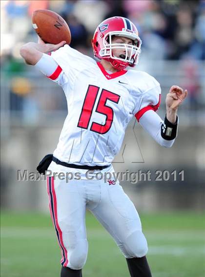 Thumbnail 3 in New Canaan vs. Hand (CIAC Class L Final) photogallery.