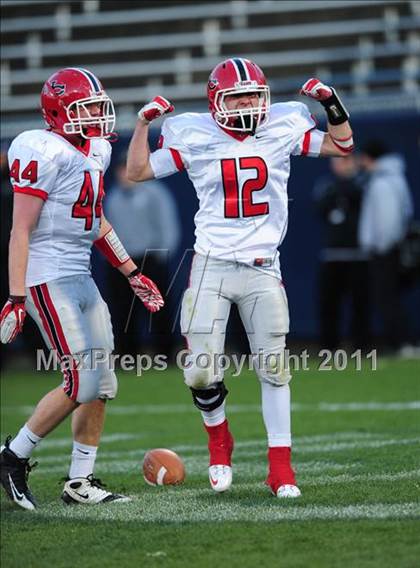 Thumbnail 2 in New Canaan vs. Hand (CIAC Class L Final) photogallery.