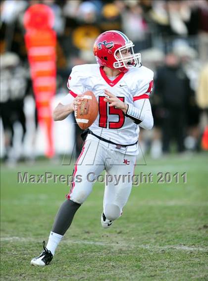 Thumbnail 2 in New Canaan vs. Hand (CIAC Class L Final) photogallery.