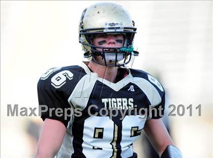 Thumbnail 2 in New Canaan vs. Hand (CIAC Class L Final) photogallery.