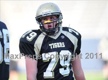 Thumbnail 2 in New Canaan vs. Hand (CIAC Class L Final) photogallery.