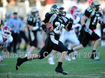 Thumbnail 3 in New Canaan vs. Hand (CIAC Class L Final) photogallery.