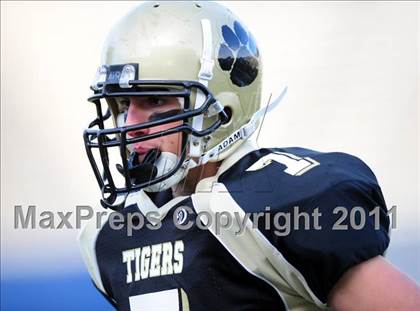 Thumbnail 2 in New Canaan vs. Hand (CIAC Class L Final) photogallery.