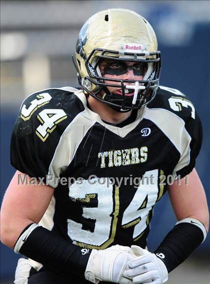 Thumbnail 1 in New Canaan vs. Hand (CIAC Class L Final) photogallery.