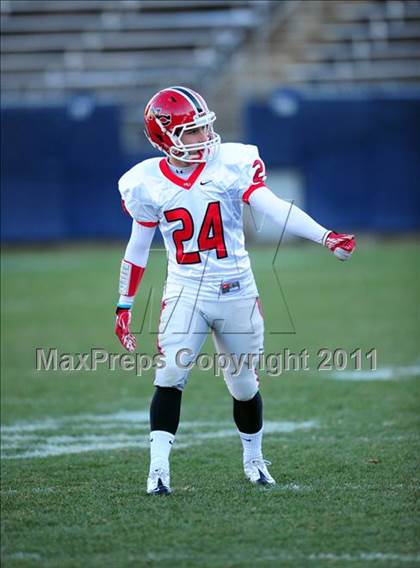 Thumbnail 2 in New Canaan vs. Hand (CIAC Class L Final) photogallery.