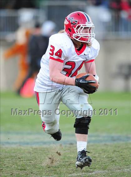 Thumbnail 2 in New Canaan vs. Hand (CIAC Class L Final) photogallery.