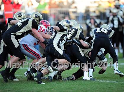 Thumbnail 3 in New Canaan vs. Hand (CIAC Class L Final) photogallery.
