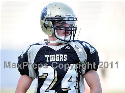 Thumbnail 3 in New Canaan vs. Hand (CIAC Class L Final) photogallery.