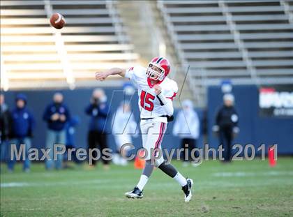 Thumbnail 3 in New Canaan vs. Hand (CIAC Class L Final) photogallery.