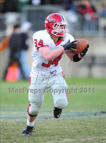 Thumbnail 1 in New Canaan vs. Hand (CIAC Class L Final) photogallery.