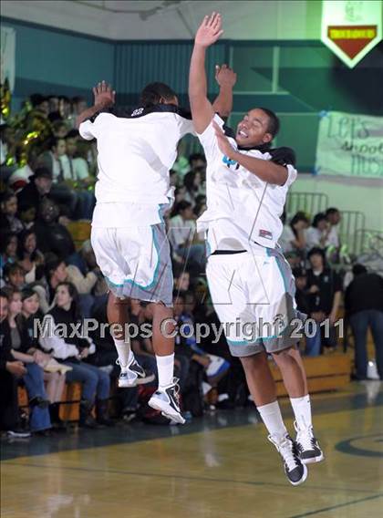 Thumbnail 3 in Jesuit @ Sheldon photogallery.