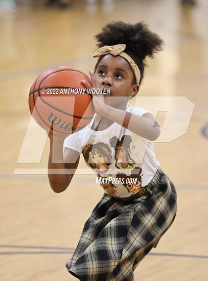 Thumbnail 3 in Fayetteville Christian vs  Cape Fear Christian Academy (Senior Classic Tournament)  photogallery.