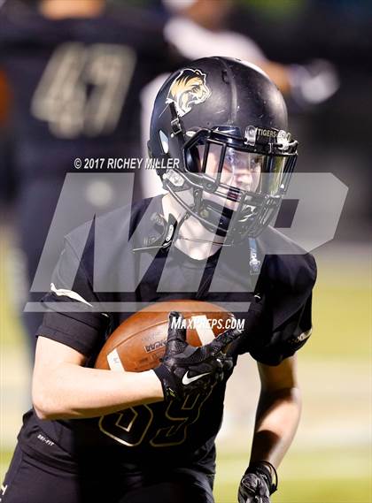 Thumbnail 1 in Cabot @ Bentonville (AAA 7A Quarterfinal) photogallery.
